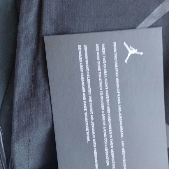 Jordan retro 4 kaws black